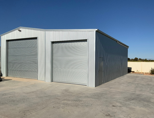 Custom three-bay Sun River shed